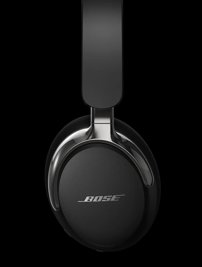 Bose QuietComfort Ultra Headphones (2nd Gen) — product photo 3 of 3