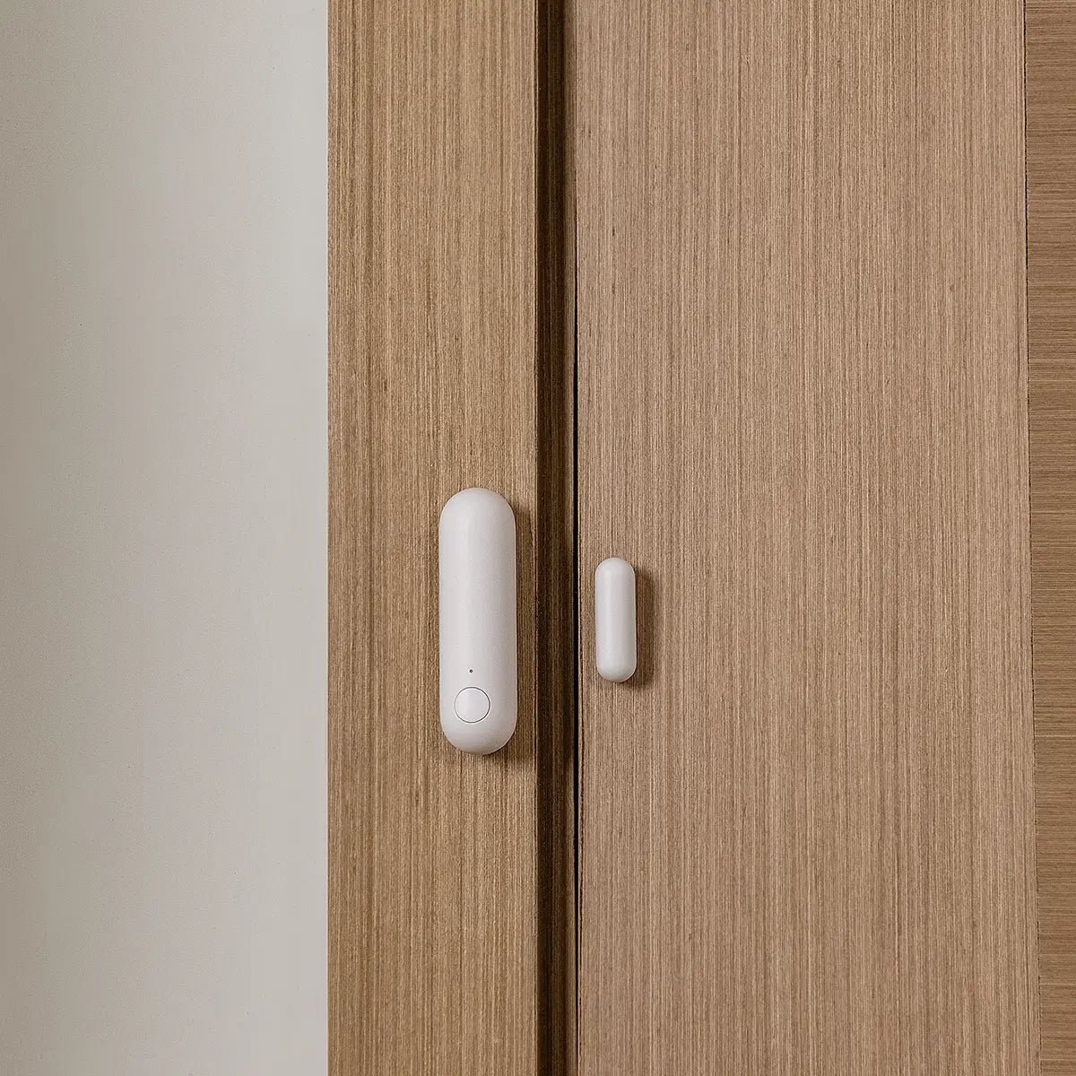 Aqara Door and Window Sensor P2, product photo 2 of 3