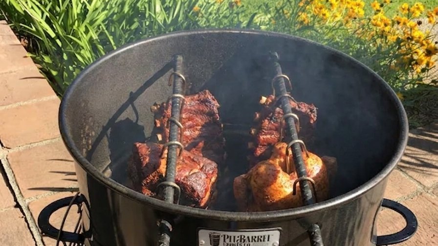 Pit Barrel Cooker Classic Package, product photo 2 of 3