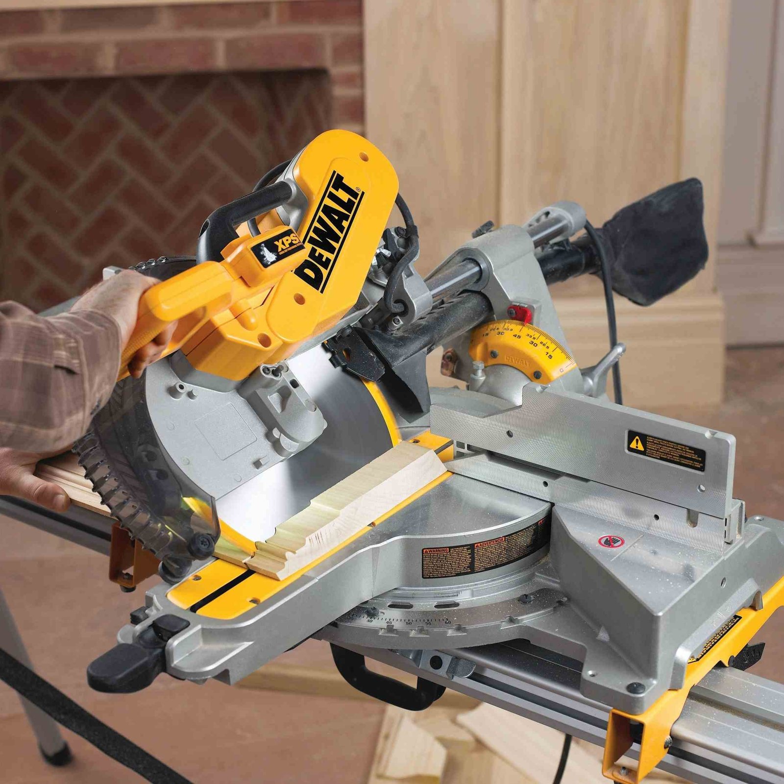 DeWalt DWS780 12" Double-Bevel Sliding Compound Miter Saw — product photo 3 of 3